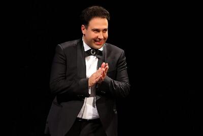 ارکستر چکاوک روی صحنه تالار وحدت