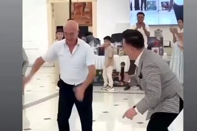  آواز شاد؛ پیرمرد سیم هاش قاطی شده آفتاب بالانس میزنه و چه رقص تکنویی میره