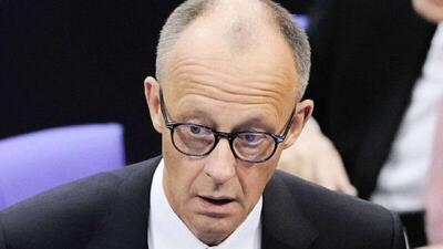  در بحبوحه فشار بر نظامی‌سازی آلمان، میزان نارضایتی از ارتش صدراعظم آلمان رکورد زد