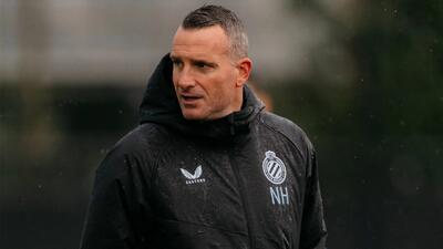 ۲ روز مانده به بازی با آرسنال؛ بروخه سرمربی خود را اخراج کرد