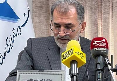 نباید خبرنگاران را به ویژه‌خوار متهم کرد - تسنیم