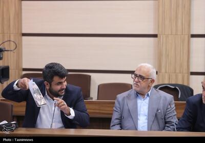  مطالبه‌گری خبرنگار تسنیم در حضور رئیس قوه قضائیه - تسنیم