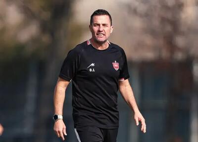 من کاتولیک هستم، با قدم‌هایم زمین را متر می‌کنم!