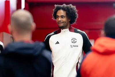 مذاکرات پیشرفته رم برای خرید مهاجم منچستر