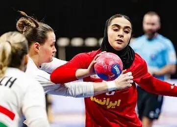 تیم هندبال زنان ایران برابر اروگوئه شکست خورد