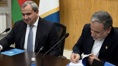 رونمایی از نسخه آذری کتاب «قدرت مذاکره» در دانشگاه دولتی باکو