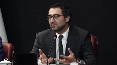 بنگاه‌ها در کف هرم مازلو گیر کرده‌اند