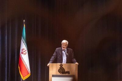 عارف: به باز پیکربندی جدی در نظام مدیریتی کشور نیازمندیم