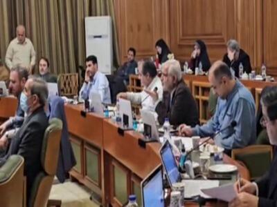 تنش در جلسه شورای شهر تهران؛ سروری: اقراریان خوابش می‌برد!