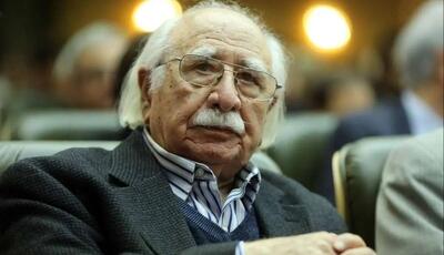 فتح‌الله مجتبایی: آدم از کتاب‌های درسی خجالت می‌کشد!