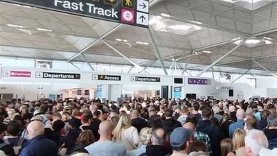  اختلال در پروازهای فرودگاه لندن به دلیل اعتصاب کارکنان