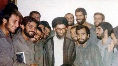  عکس تاریخی فرماندهان شهید دفاع مقدس در کنار رهبر انقلاب