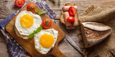  اهمیت واقعی صبحانه زیر ذره‌بین؛ آیا واقعاً مهم‌ ترین وعده روز است؟ / پژوهش‌ها چه می‌ گویند: صبحانه بخوریم یا نه؟ | اندیشه قرن