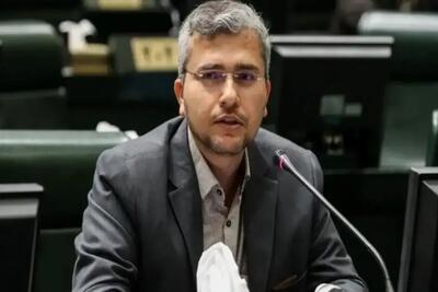 نماینده مجلس: باید کاری کنیم مردم کمتر از فیلترشکن استفاده کنند