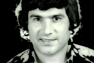  دورهمی آغاسی با ابی و اندی در دبی، سال 1378