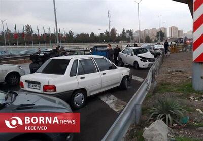  تصادف زنجیره‌ای در بامداد امروز در آزادراه تهران - پردیس