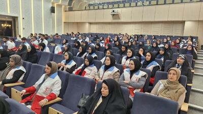  جوانان هلال احمر با مهارتهای 10 گانه زندگی آشنا شدند