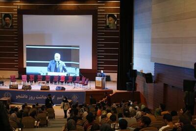  رضایی: دانشگاه باید محل شکل‌گیری جریان‌های فکری در بستر نظام باشد