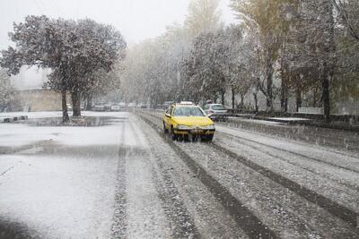  موج جدید بارشی آذربایجان‌غربی را سفیدپوش کرد / تردد در محورهای مواصلاتی استان برقرار است