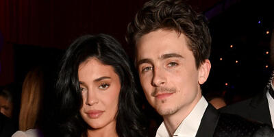  کایلی جنر و تیموتی شالامه لباس‌های هویجی خود را ست کردند! عجیب‌ترین استایل زوجی که امروز می‌بینید - چی بپوشم