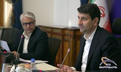  تقدیر رئیس هیأت امنای پژوهشگاه فضایی ایران از روند مدیریتی پژوهشگاه
