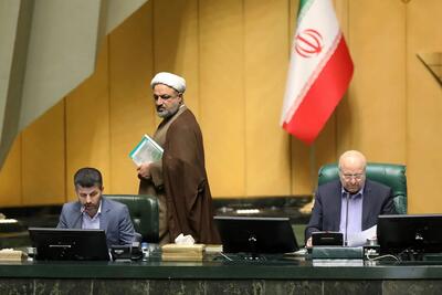 حمله حمید رسایی به رشیدی کوچی| باید او را داخل خودرو تیبای جلیلی بگذارند تا هوادارنش به او شلیک کنند