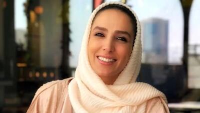 تصاویر متفاوت و دیدنی از سفره شب یلدای شیک و خاص سوگل طهماسبی!