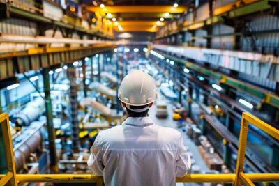 ریزش رفاه خانوارهای ایرانی در تابستان/ اقتصاد ایران وارد رکود شد