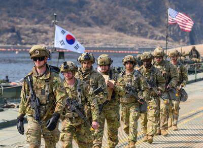 آمریکا بودجه دفاعی خود را تا ۹۰۰ میلیارد دلار افزایش می‌دهد