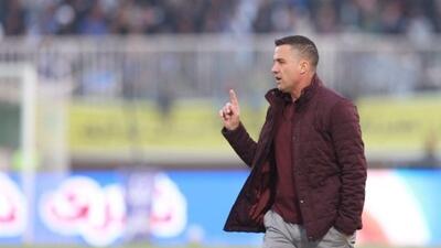 اوسمار: باید هجومی‌تر بازی کنیم/ در نیم‌فصل بازیکن خروجی نداریم