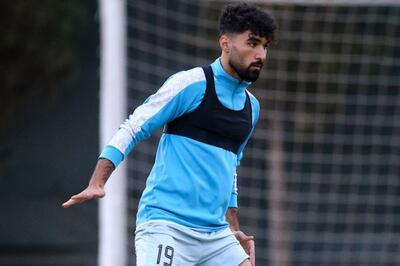 سامان فلاح، سیم‌خاردار این روزهای استقلال!