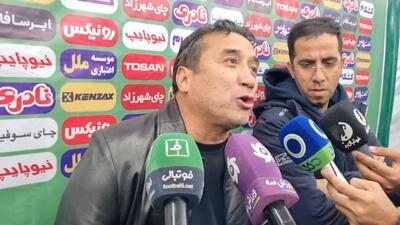 خداداد عزیزی: داور هفته قبل ما، در بازی پرسپولیس همان رفتار را انجام داد