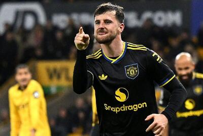 احیا شدن ستاره انگلیسی در سومین فصل حضور در اولدترافورد؟