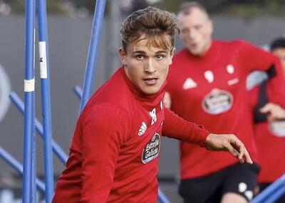 قلعه نویی: پدر یک بازیکن به ایران می آید تا ملی پوشش کنیم! | او انگیزه زیادی پیدا کرده است