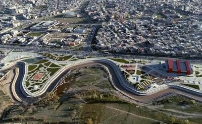  نقش راهبردی  منطقه آزاد ماکو  در توسعه کریدورهای حمل و نقل کشور