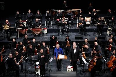 وحید تاج و سعید فرج‌پوری ارکستر ملی ایران را همراهی کردند