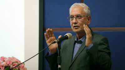 ربیعی: نگاه امنیتی بزرگ‌ترین مانع رشد اقتصاد دیجیتال است