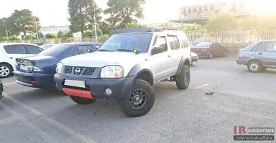  حراج زیر قیمت یک دستگاه خودرو رونیز تمیز رنگ : نقره ای  مدل : 94 (توقیفی دولت)