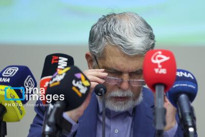 تقدیر وزیر فرهنگ از تلاش‌های سید فتح‌الله مجتبایی در حوزه ایران‌شناسی