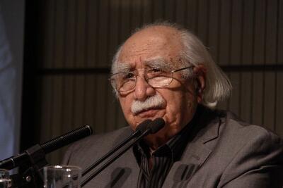 ایران‌دوستی مجتبایی پشتوانه‎‌ای استوار در عمری تحقیق و مطالعه دارد