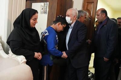 خون پاک شهدا سرچشمه انسجام و پایداری امروز جامعه است