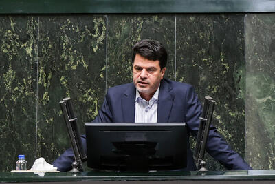 انتقاد نماینده اصفهان از عدم پاسخگویی وزارت نیرو/ اقناع مشروط یزدیان از پاسخ‌های وزیر نیرو/ فرصت ۶ ماهه برای اجرای برنامه ها