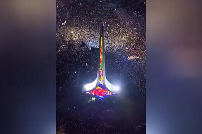 ببینید | جشن سقوط بشار اسد در میدان امویین دمشق