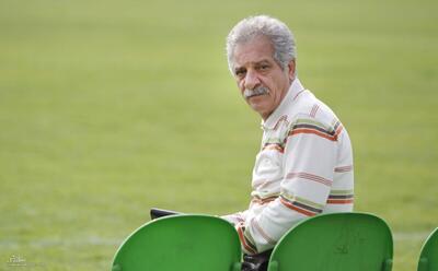 خبرورزشی‌گردی| از لباس‌پوشیدن من خوششان نمی‌آید، استقلال را می‌کوبند/ نکونام را می‌خواستیم نمی‌دانم چرا قید استقلال را زد