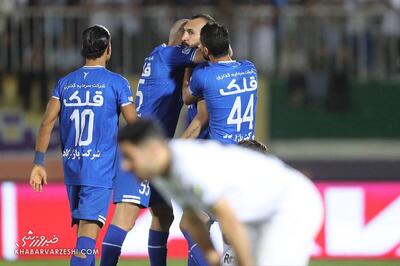 گل چهار نفره استقلال به ملوان/ شبی که چشمی تیمش را آسیایی کرد