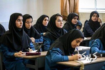 وزیر خبر داد؛ تدوین برنامه درسی جدید برای ۲ پایه ابتدایی - مجله اینترنتی کولاک