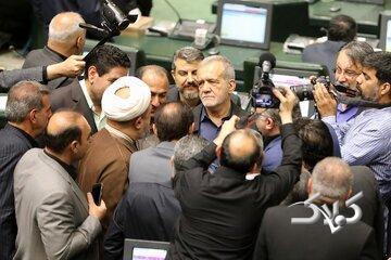 افشای نقشه تندروها علیه دولت توسط اصولگرایان/ نظامیان پشت دولت درآمدند - مجله اینترنتی کولاک