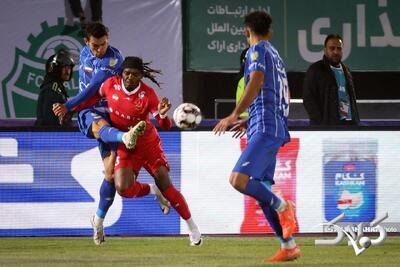 کاپیتان سابق استقلال: ساپینتو دیوانه نیست بازیکن خوبش را روی نیمکت بگذارد - مجله اینترنتی کولاک