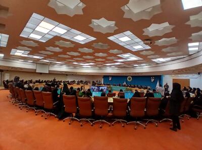 حضور بی سابقه ۶۵ زن در سطوح کلان مدیریتی کشور