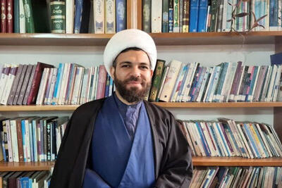  احمدی: کاهش بودجه فرهنگی عقب‌نشینی در جنگ نرم است